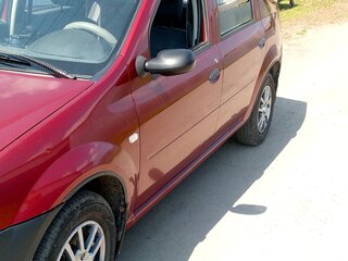 2008 Renault Logan I, красный, 300000 рублей, вид 2