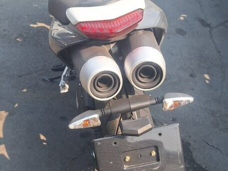 2009 Ducati Hypermotard, белый, 650000 рублей, вид 3