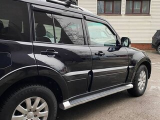 2007 Mitsubishi Pajero IV, чёрный, 1570000 рублей, вид 4