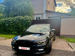 2017 BMW 5 серии 530d xDrive VII (G30/G31/G38), чёрный, 3149000 рублей, вид 3