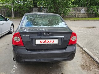 2010 Ford Focus II Рестайлинг, серый, 530000 рублей, вид 3