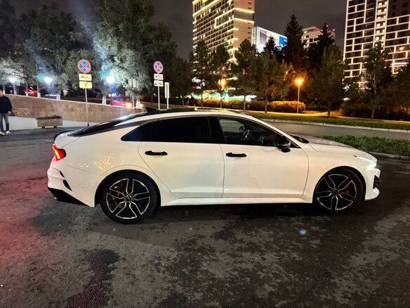 2021 Kia K5 III, белый - вид 12