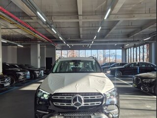 2026 Mercedes-Benz GLE 300 d II (V167) Рестайлинг, чёрный, 13700000 рублей, вид 1