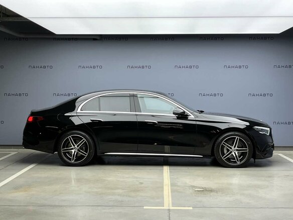 2026 Mercedes-Benz E-Класс 300 VI (W214, S214), чёрный, 9350000 рублей - вид 4