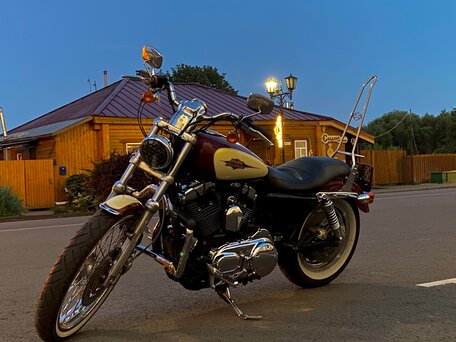 2007 Harley-Davidson Sportster 1200, красный, 699900 рублей, вид 3