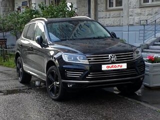 2017 Volkswagen Touareg II Рестайлинг, чёрный, 6750000 рублей, вид 3