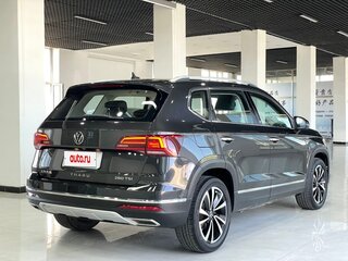 2022 Volkswagen Tharu I, чёрный, 2233690 рублей, вид 4