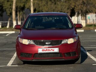 2010 Kia Cerato 5-speed II, красный, 675000 рублей, вид 2