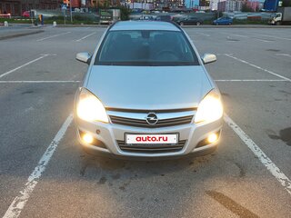 2007 Opel Astra H Рестайлинг, серебристый, 449999 рублей, вид 1