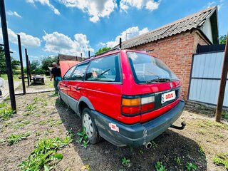 1991 Volkswagen Passat B3, красный, 350000 рублей, вид 4