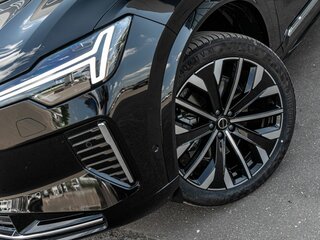 2026 Volvo XC90 B5 II Рестайлинг 2, чёрный, 12750000 рублей, вид 4
