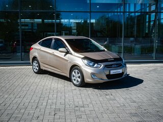 2012 Hyundai Solaris I, бежевый, 789000 рублей, вид 5