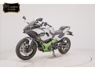 2025 Kawasaki Ninja 7, серый, 1200000 рублей, вид 1
