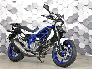 Suzuki SFV 650 Gladius