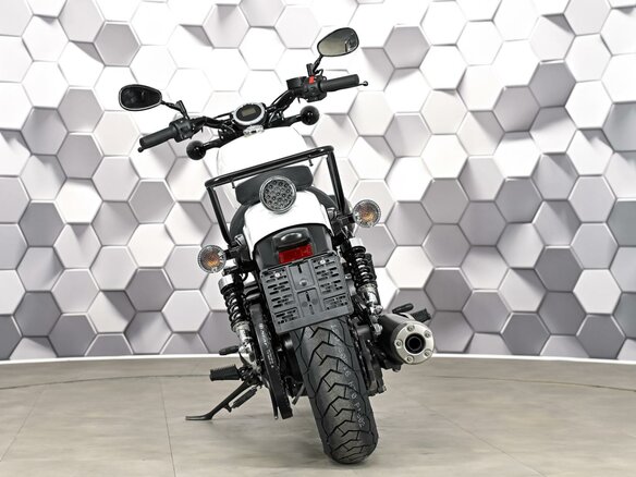 2015 Yamaha XV950 Bolt, белый, 715000 рублей - вид 5