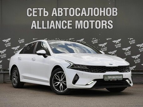 Kia K5 III