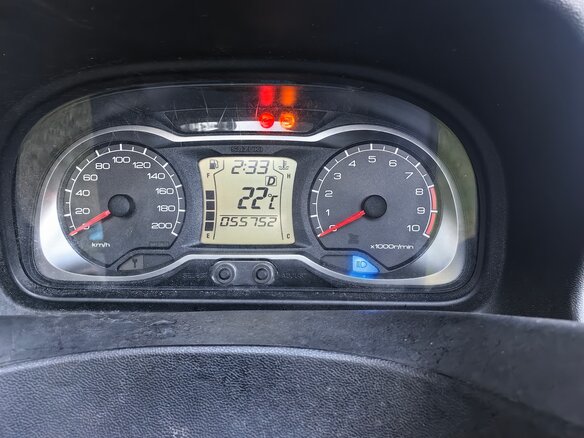 2013 Suzuki Burgman (SkyWave) 650, белый, 645000 рублей - вид 5