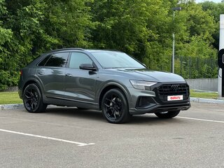 2019 Audi Q8 55 TFSI I (4M), серый, 6100000 рублей, вид 1