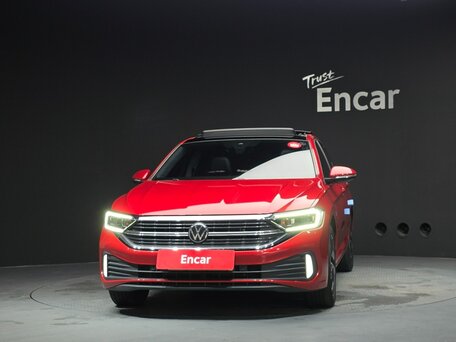2023 Volkswagen Jetta VII Рестайлинг, красный, 1459000 рублей, вид 2
