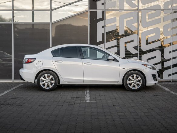 2009 Mazda 3 II (BL), белый - вид 4