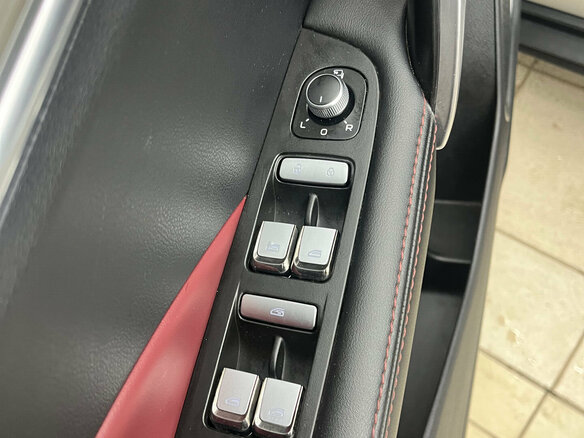 2021 Geely Coolray I, серебристый, 1670000 рублей - вид 29
