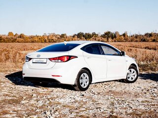 2014 Hyundai Elantra V (MD) Рестайлинг, белый, 1050000 рублей, вид 2