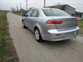 2007 Mitsubishi Lancer X, серебристый, 700000 рублей, вид 4