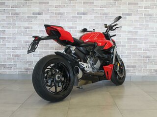 2022 Ducati Streetfighter V2, красный, 1350000 рублей, вид 3