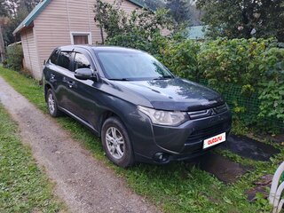 2014 Mitsubishi Outlander III, серый, 1400000 рублей, вид 2