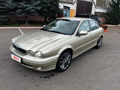 2006 Jaguar X-Type I, золотистый, вид 1
