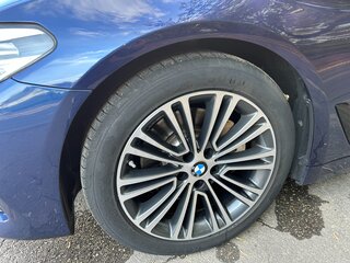 2017 BMW 5 серии 520d xDrive VII (G30/G31/G38), синий, 4000000 рублей, вид 5