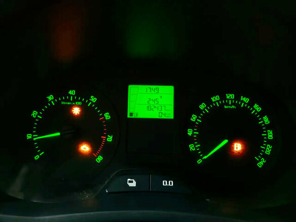 2011 Skoda Fabia II Рестайлинг, белый - вид 9