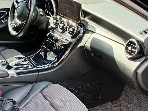 2018 Mercedes-Benz C-Класс 200 IV (W205) Рестайлинг, чёрный, 2500000 рублей - вид 8