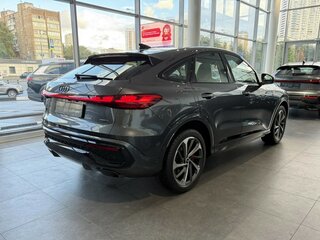 2026 Audi Q5 Sportback TFSI quattro S tronic II (GU), серый, 9400000 рублей, вид 5