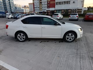 2015 Skoda Octavia III (A7), белый, 949000 рублей, вид 5