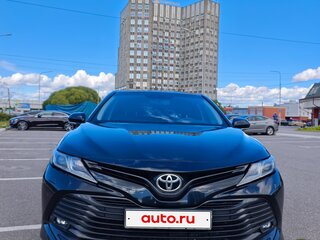 2019 Toyota Camry VIII (XV70), чёрный, 2600000 рублей, вид 2