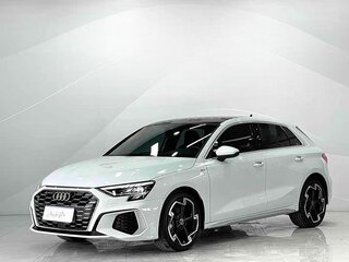 2023 Audi A3 Sportback 35 TFSI IV (8Y), белый, 2280000 рублей, вид 1
