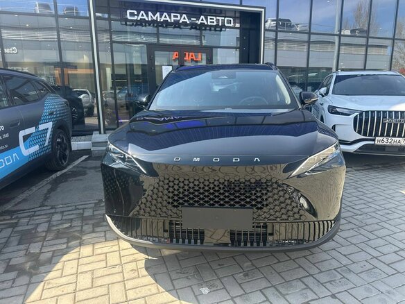 2026 Omoda C7, чёрный - вид 1