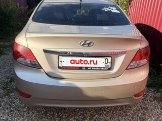 2012 Hyundai Solaris I, бежевый, 1000000 рублей, вид 2