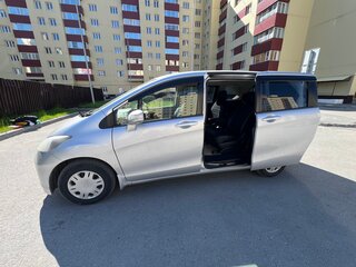 2010 Honda Freed I, серый, 900000 рублей, вид 4