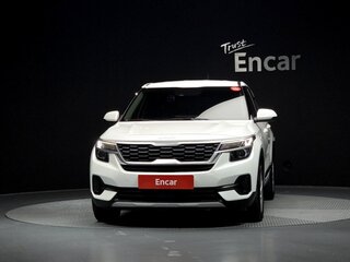2021 Kia Seltos I, белый, 1750000 рублей, вид 2