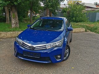 2013 Toyota Corolla XI (E160, E170, E180), синий, 1200000 рублей, вид 2