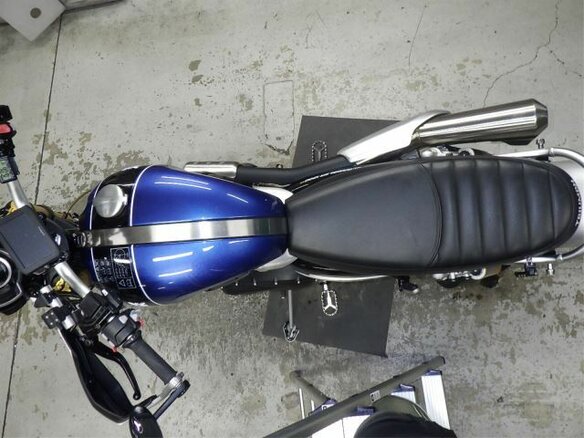 2020 Triumph Scrambler, синий, 1100000 рублей - вид 19