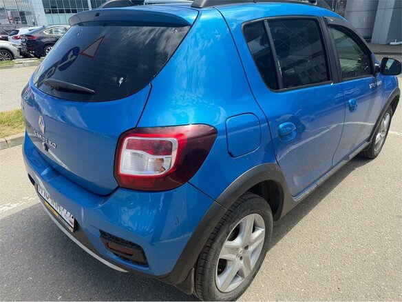2015 Renault Sandero II, синий, 745000 рублей - вид 1