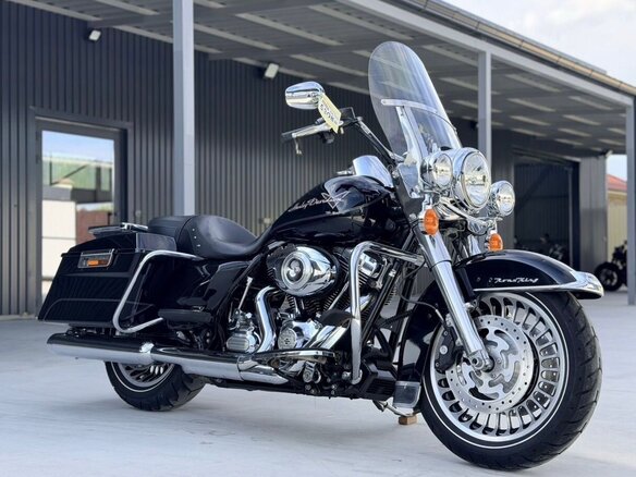 2013 Harley-Davidson Road King, чёрный, 1350000 рублей