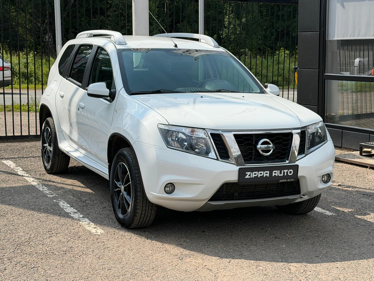 Открыть фотографии: Nissan Terrano III (D10)