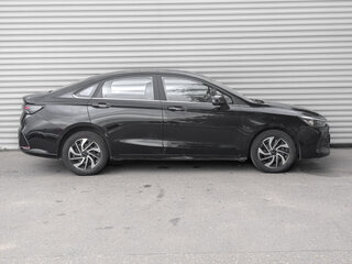 2023 BAIC U5 Plus, чёрный, 725000 рублей, вид 4