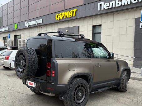 2021 Land Rover Defender 90 II, коричневый, 5496000 рублей, вид 4