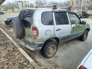 2005 Chevrolet Niva I, серебристый, 200000 рублей, вид 2