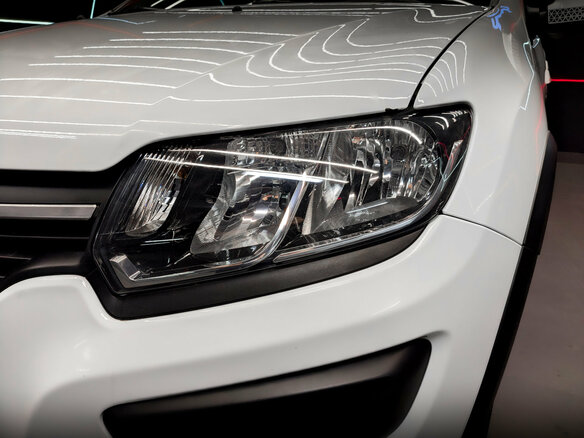 2018 Renault Sandero Stepway II Рестайлинг, белый - вид 16